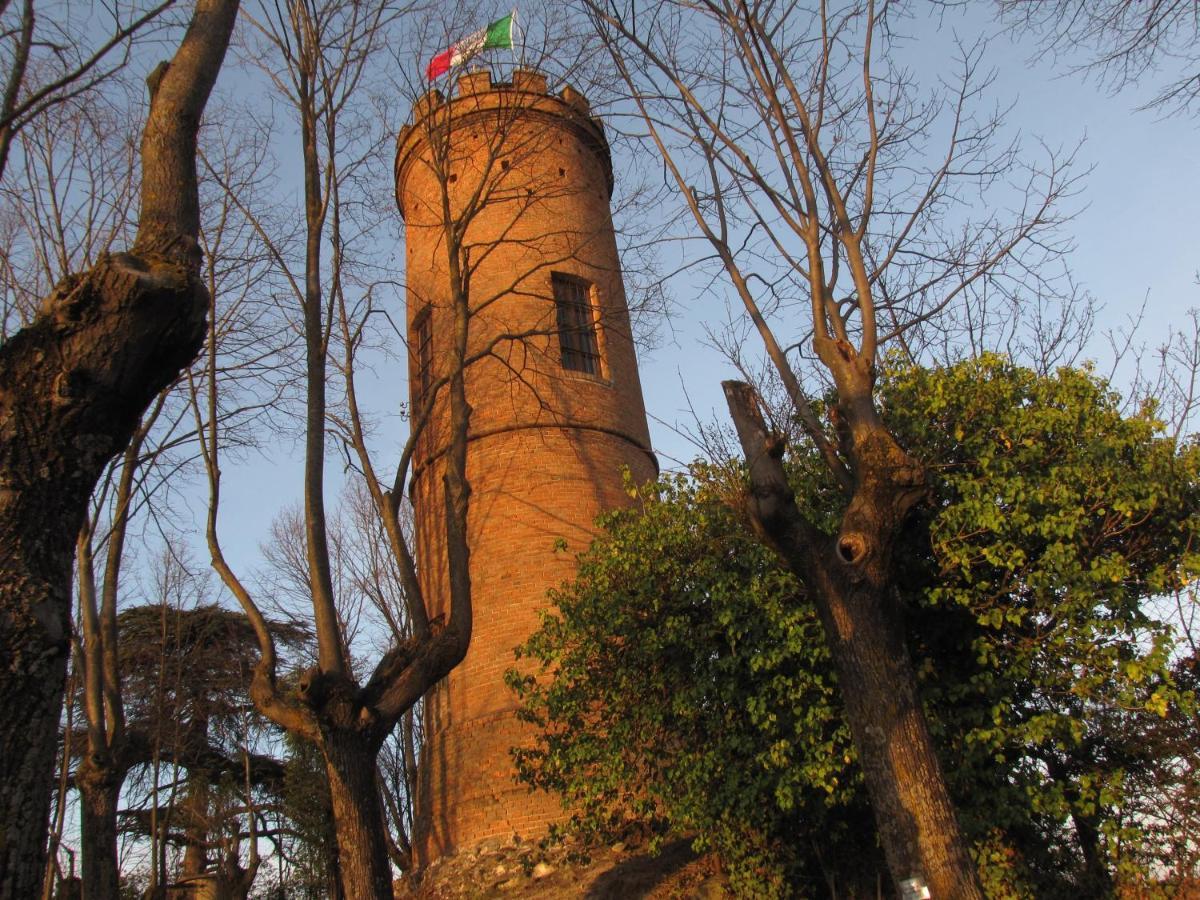 Alla Torre - Nel Cuore Del Borgo Storico Castagnole delle Lanze Exteriér fotografie